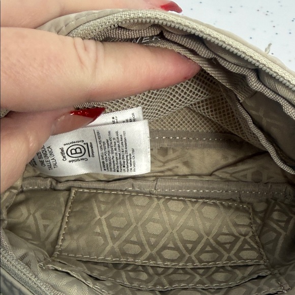 Athleta Beige All About Crossbody Belt Bag - Picture 8 of 10